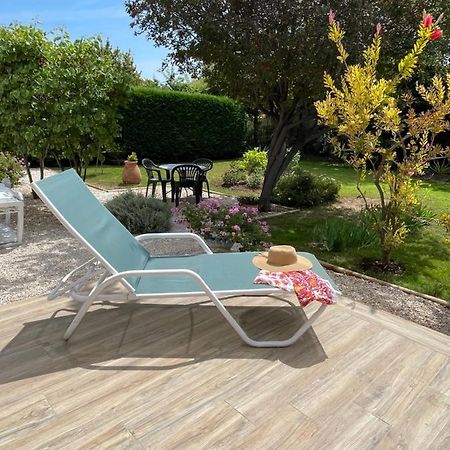 Appartement Rez De Villa Proche Port Et Plages De Sanary 外观 照片