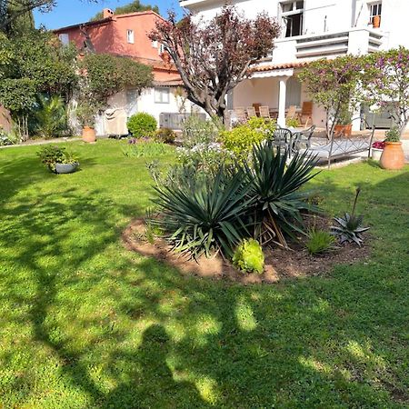 Appartement Rez De Villa Proche Port Et Plages De Sanary 外观 照片