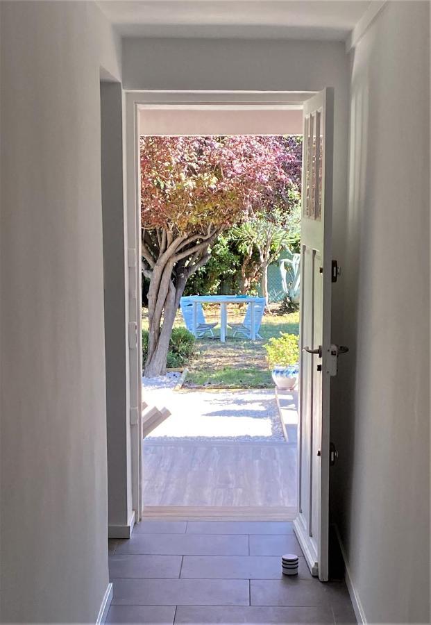 Appartement Rez De Villa Proche Port Et Plages De Sanary 外观 照片