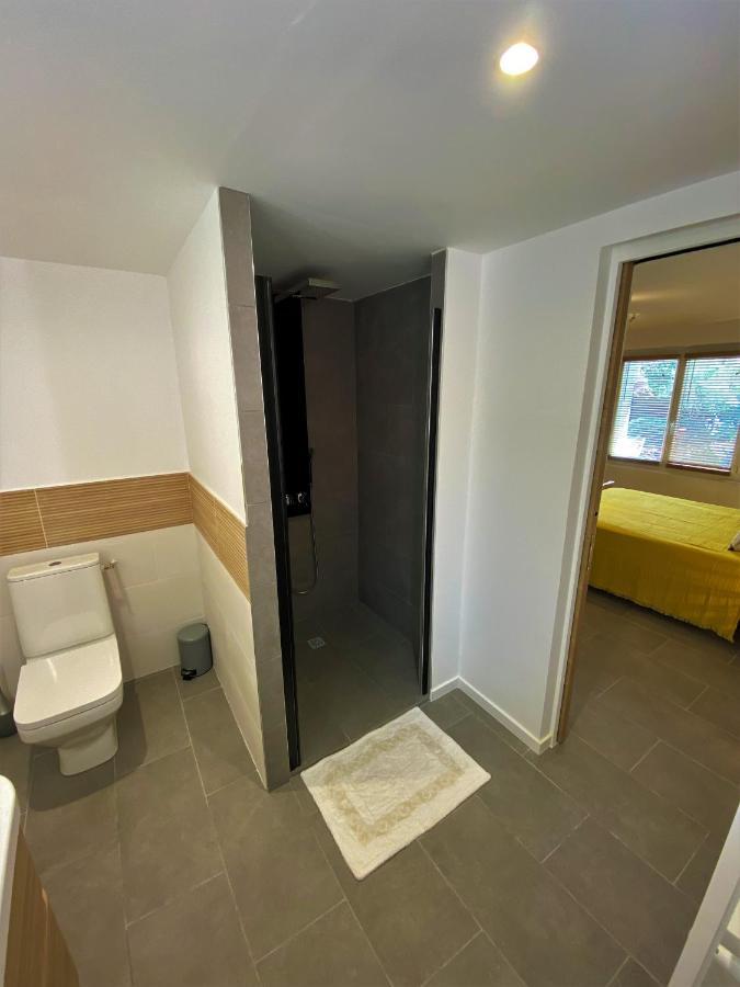 Appartement Rez De Villa Proche Port Et Plages De Sanary 外观 照片