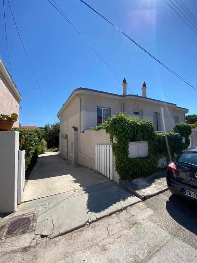 Appartement Rez De Villa Proche Port Et Plages De Sanary 外观 照片