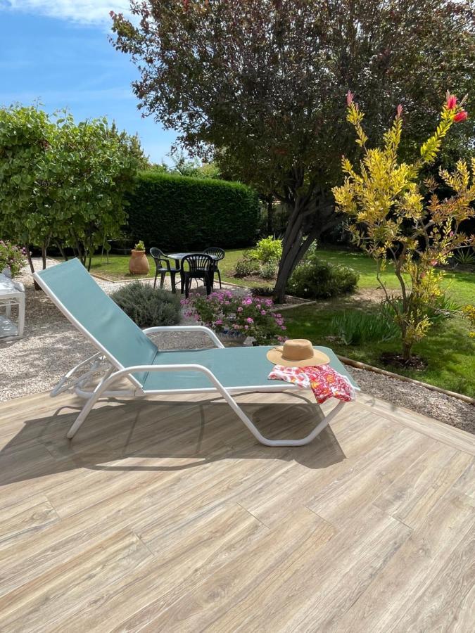 Appartement Rez De Villa Proche Port Et Plages De Sanary 外观 照片